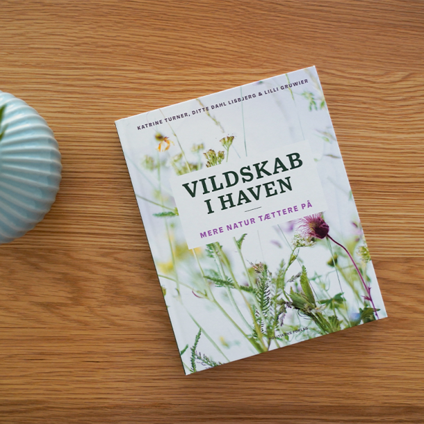 Bog: Vildskab i haven