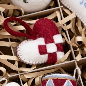 �n Gry og Sif - Flettede julehjerter